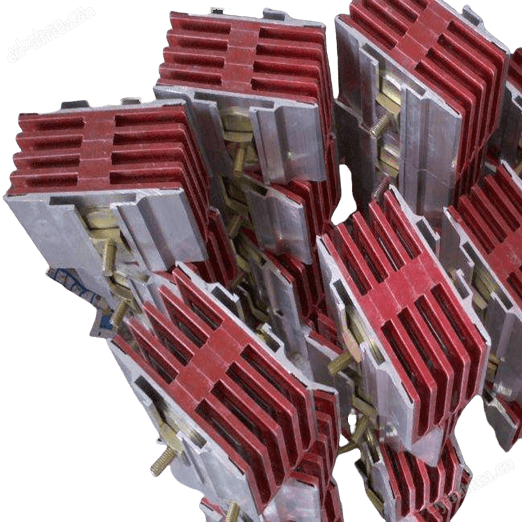 638671967873339702344.png 母线槽连接器接头器